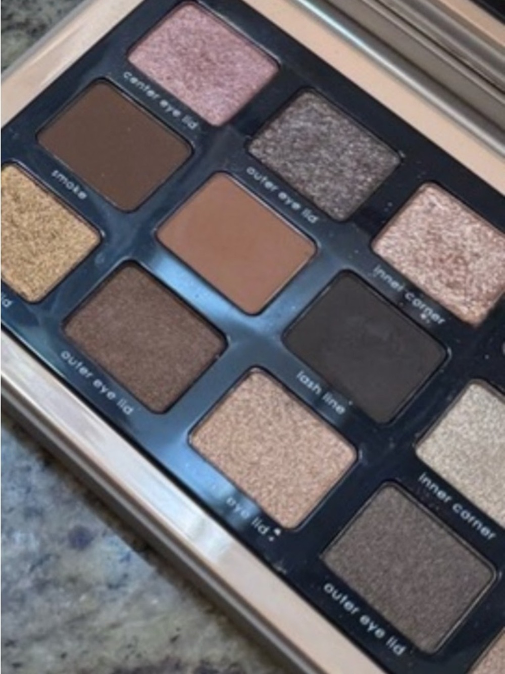 Natasha Denona Glam Eyeshadow Palette - Picture 3 of 9